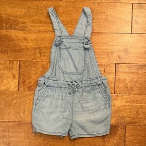 Toddler Girls OshKosh B’Gosh Adjustable Shortalls / Overalls - 4T - Chambray